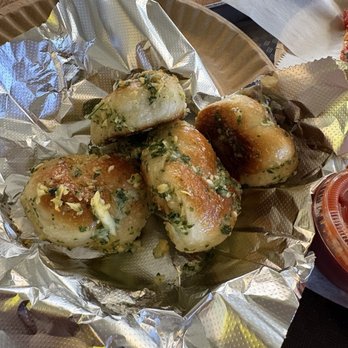 The Oven’s Slice - GARLIC KNOTS ORDER(4) - Pizza Near Me - New York, New York The Oven’s Slice - GARLIC KNOTS ORDER(4) - Pizza Near Me - New York, New York