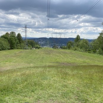 Bramble Park - Parks Near Me - Coquitlam, British Columbia Bramble Park - Parks Near Me - Coquitlam, British Columbia