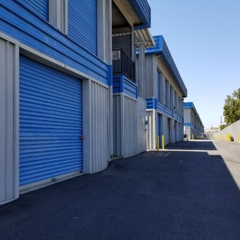 US Storage Centers - Drive-up self-storage units Harbor City - 253rd - Self Storage Near Me - Harbor City, California