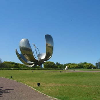Floralis Generica - Parks Near Me - Buenos Aires, C