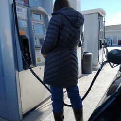 Kwik Trip - Gassing up