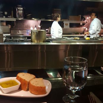 Vivo Ristorante - Kitchen view with complimentary bread - Italian Near Me - Edmonton, Alberta Vivo Ristorante - Kitchen view with complimentary bread - Italian Near Me - Edmonton, Alberta