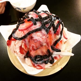 Class 302 Cafe - Berry Shaved Ice. - Taiwanese Near Me - Cerritos, California Class 302 Cafe - Berry Shaved Ice. - Taiwanese Near Me - Cerritos, California