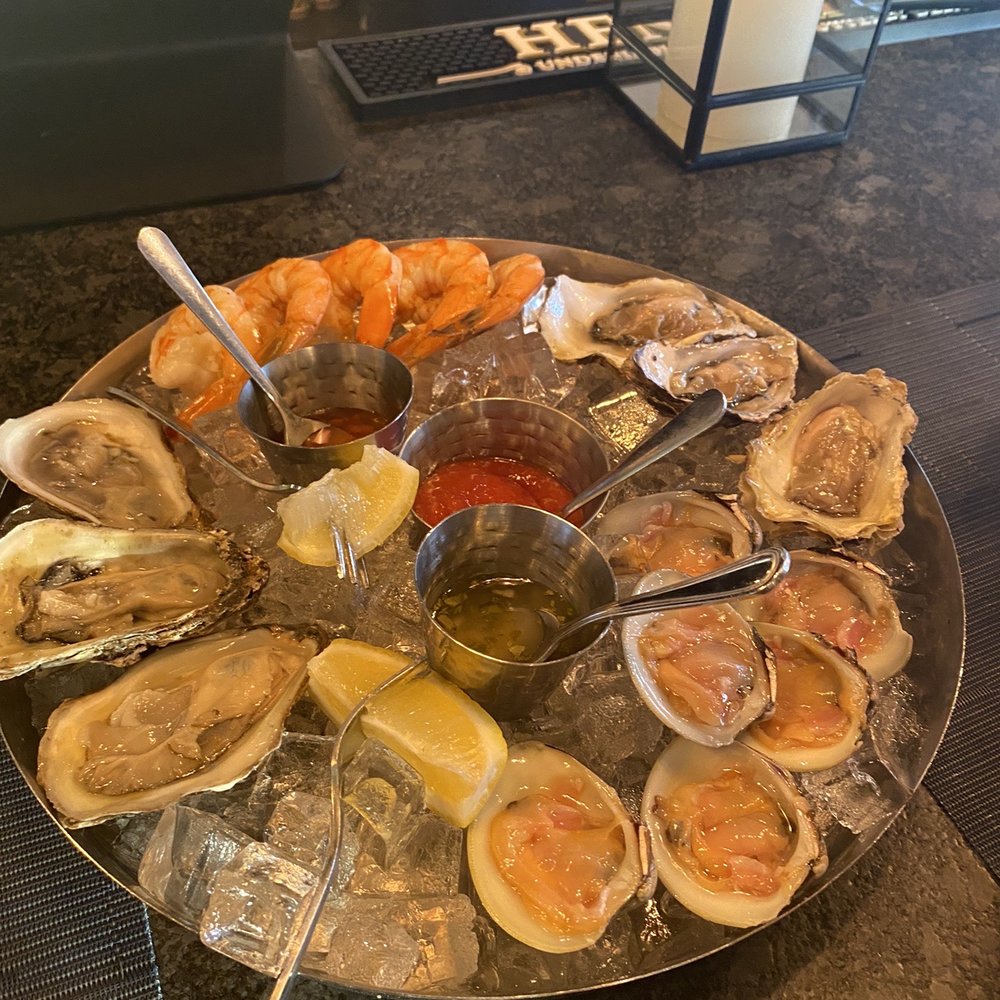 Schultzy's Restaurant - Oysters, clams and shrimp Appetizers! - Seafood Near Me - Bayville, New York