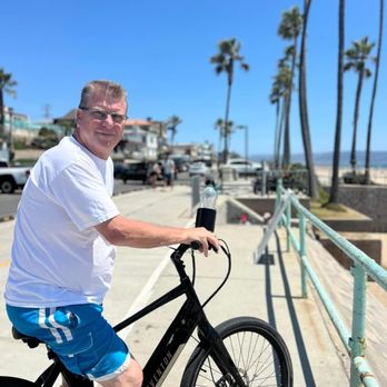 Trick eBikes - Bike Rentals Near Me - Hermosa Beach, California
