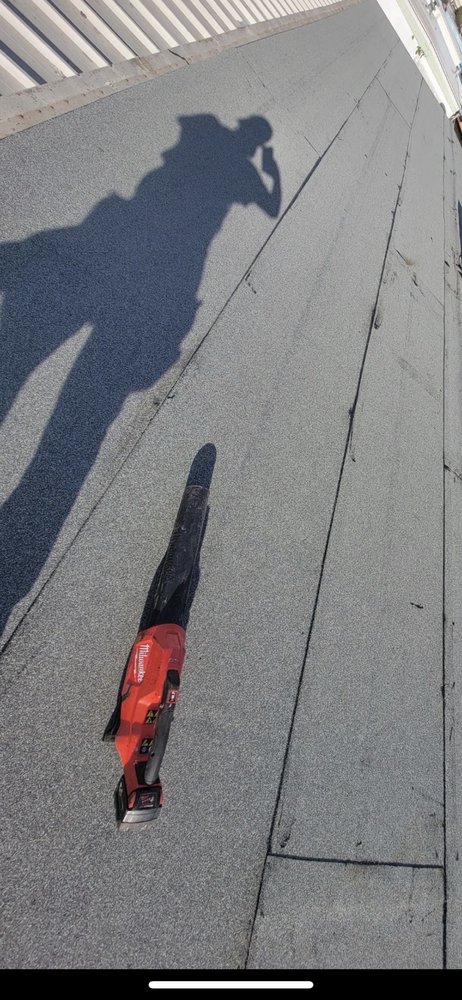 Slide of Hernandez's Roofing