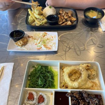 Trapper's Sushi - *Teriyaki Chicken **Teriyaki Steak bento box - Asian Fusion Near Me - Avondale, Arizona Trapper's Sushi - *Teriyaki Chicken **Teriyaki Steak bento box - Asian Fusion Near Me - Avondale, Arizona