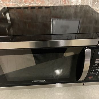 Kaylee Cleaning Services - Shiny microwave! - Home Cleaning Near Me Kaylee Cleaning Services - Shiny microwave! - Home Cleaning Near Me