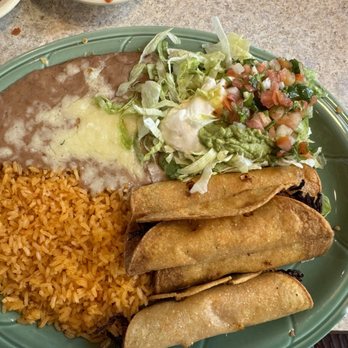 Dos Reales Mexican Restaurant - This is what I had. The chicken flautas. Rice, beans and salad all freshly cooked and the meat was excellent. - Mexican Near Me - Champaign, Illinois Dos Reales Mexican Restaurant - This is what I had. The chicken flautas. Rice, beans and salad all freshly cooked and the meat was excellent. - Mexican Near Me - Champaign, Illinois