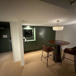The Reserve at Park MGM - Suite Dining Area