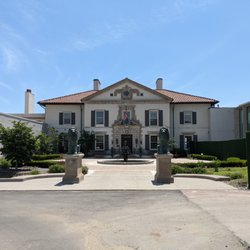 Grosse Pointe War Memorial - Grosse Pointe War Memorial