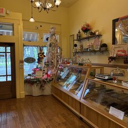 The Kandy Shoppe