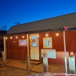 Gonzales Snow Cones - Front of the Gonzales Snow Cone building.