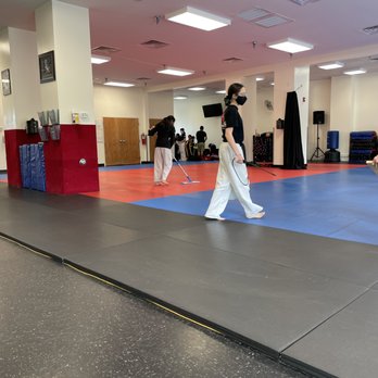 Everson's Karate Institute - Kickboxing Near Me - Robbinsville, New Jersey Everson's Karate Institute - Kickboxing Near Me - Robbinsville, New Jersey