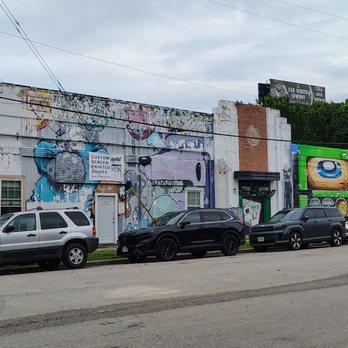 Texas Art Asylum - Antiques Near Me - Houston, Texas Texas Art Asylum - Antiques Near Me - Houston, Texas