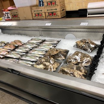 Oki's Seafood Corner - 02/27/22 Fresh frozen fish, shrimps, clams & crabs! We tried Akule & Opelu fish and it was delicious! - Seafood Near Me - Kahului, Hawaii Oki's Seafood Corner - 02/27/22 Fresh frozen fish, shrimps, clams & crabs! We tried Akule & Opelu fish and it was delicious! - Seafood Near Me - Kahului, Hawaii