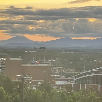 Fairfield by Marriott Inn & Suites Lynchburg Liberty University - Hotels Near Me - Lynchburg, Virginia Fairfield by Marriott Inn & Suites Lynchburg Liberty University - Hotels Near Me - Lynchburg, Virginia