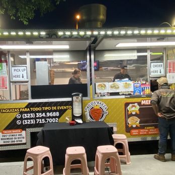 Tacos Baeza - Taco Baeza parked just across from Grocety Outlet on Rosemead by Huntington. - Food Trucks Near Me - San Gabriel , California