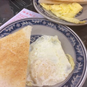 海景粥店 - 1 egg and crustless toast. - Congee Near Me - Hong Kong, HK