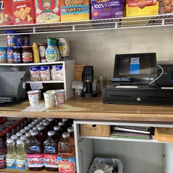 Meadowlark Dairy - Ice Cream & Frozen Yogurt Near Me - Pleasanton, California