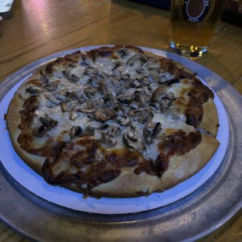 Pizza Villa - a pizza with mushrooms and cheese - Pizza Near Me - Portland, Maine Pizza Villa - a pizza with mushrooms and cheese - Pizza Near Me - Portland, Maine