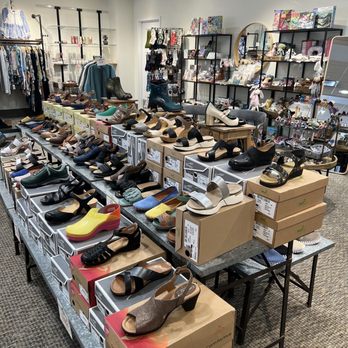 Green Ink - Cute and comfortable shoes - Women's Clothing Near Me - Providence, Rhode Island