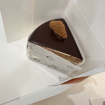 Harucake - Chocolate cake slice - Coffee & Tea Near Me - Los Angeles, California