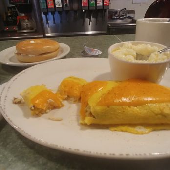 Willy's Kitchen - Crab Explosion Omelette with a bagel and grits! - American Near Me - Glen Burnie, Maryland