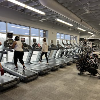 Anytime Fitness - Gyms Near Me - Wisconsin Dells, Wisconsin Anytime Fitness - Gyms Near Me - Wisconsin Dells, Wisconsin