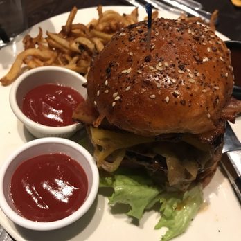 Local Goat - Huge portions! - New American Near Me - Pigeon Forge, Tennessee