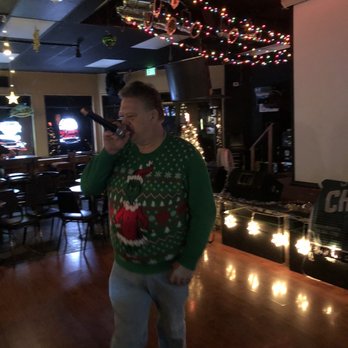 Full Circle Saloon - Karaoke wed and Sunday @ 8 - Sports Bars Near Me - Santee, California