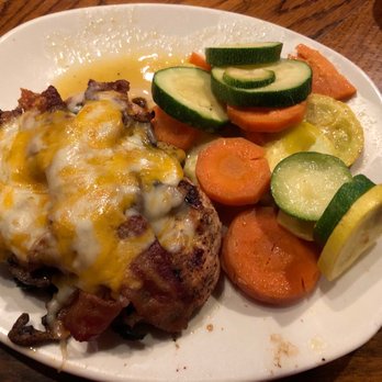 Outback Steakhouse - Alice Springs Chicken with mixed veggies - Steakhouses Near Me - Altamonte Springs, Florida Outback Steakhouse - Alice Springs Chicken with mixed veggies - Steakhouses Near Me - Altamonte Springs, Florida