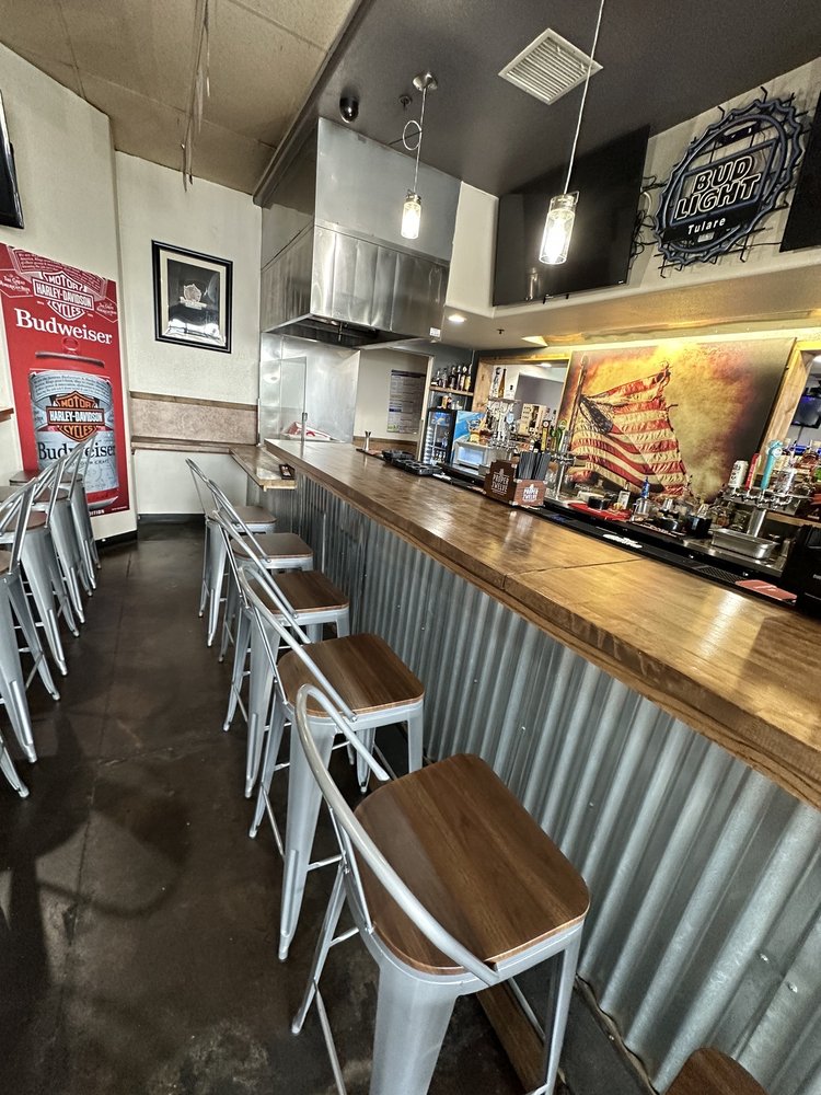 Drunk Donkey Bar & Grill