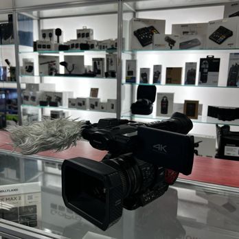 Samy's Camera - My camera with my new mic set up! - Photography Stores & Services Near Me - Santa Ana, California