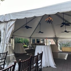 The Inn at Saratoga - Wedding tent and outside bar