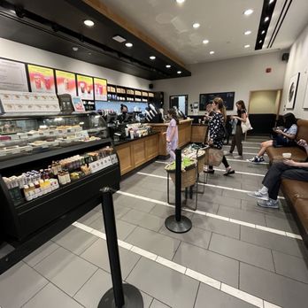 Starbucks - Coffee & Tea Near Me - Markham, Ontario