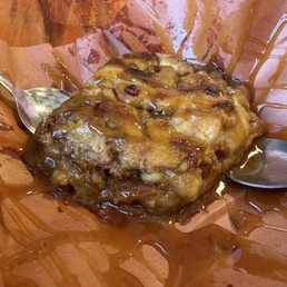 Vanilla pecan bread pudding Vanilla pecan bread pudding