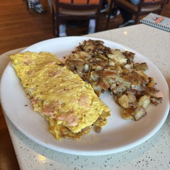 Orangetown Classic Diner - Omelette - Diners Near Me - Orangeburg, New York Orangetown Classic Diner - Omelette - Diners Near Me - Orangeburg, New York