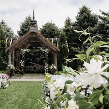 Firefly Events Decor & Flowers - Florists Near Me - Mount Horeb, Wisconsin Firefly Events Decor & Flowers - Florists Near Me - Mount Horeb, Wisconsin