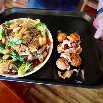 Umami Ramen House - Chicken with Broccoli - Ramen Near Me - El Paso, Texas