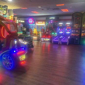 Bowlero - Arcade games - Bowling Near Me - Valley Park, Missouri Bowlero - Arcade games - Bowling Near Me - Valley Park, Missouri