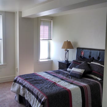 LeClaire Apartments - Apartments Near Me - Moline, Illinois LeClaire Apartments - Apartments Near Me - Moline, Illinois