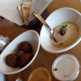 Aladdin's Eatery - Mediterranean Near Me - Raleigh, North Carolina