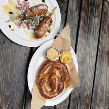 Raleigh Beer Garden - Baked pretzel - Beer Gardens Near Me - Raleigh, North Carolina Raleigh Beer Garden - Baked pretzel - Beer Gardens Near Me - Raleigh, North Carolina