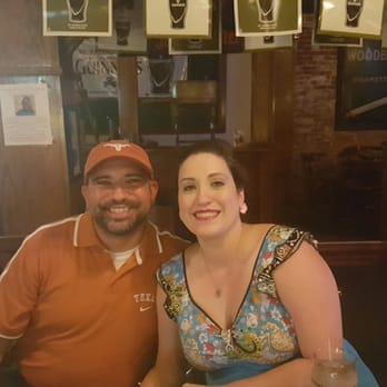 Murphy's Irish Pub - Pubs Near Me - Galveston, Texas Murphy's Irish Pub - Pubs Near Me - Galveston, Texas