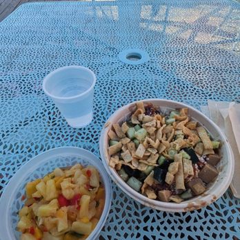 Tropicali - Vegan poke and pineapple salsa - Hawaiian Near Me - Big Bear Lake, California
