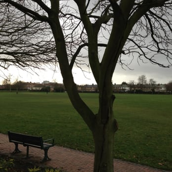 King George's Park - Parks Near Me - London, XGL