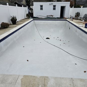 Xiloa Pool Service - Pool & Hot Tub Service Near Me