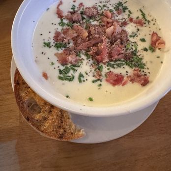 The Vault Restaurant - Clam chowder with bacon sprinkles - Cocktail Bars Near Me - Bakersfield, California