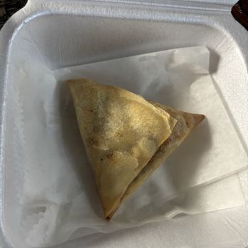 Kahawa - 1 Peice Beef Sambusa - Coffee & Tea Near Me - Nashville, Tennessee